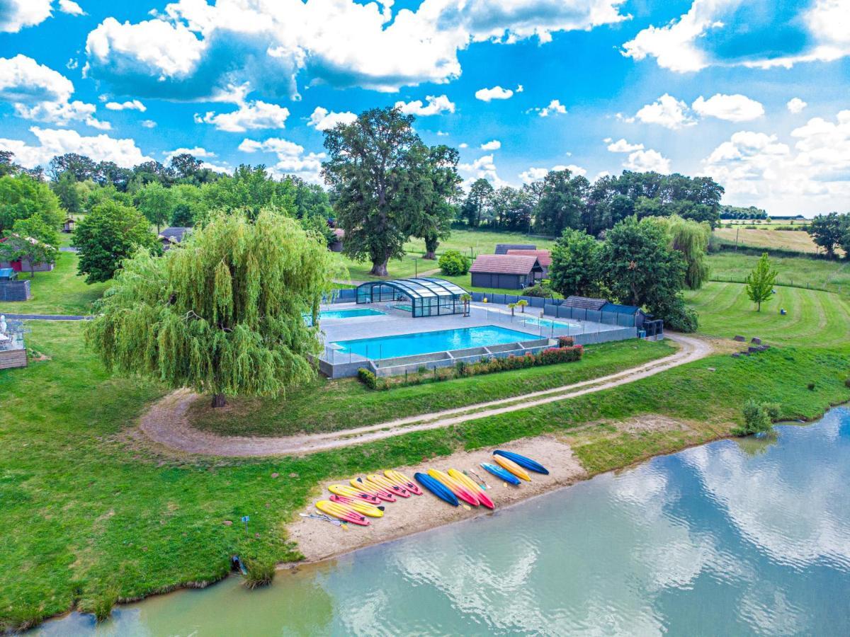 Le Camping Grand Cerf Hotel Gimouille Buitenkant foto