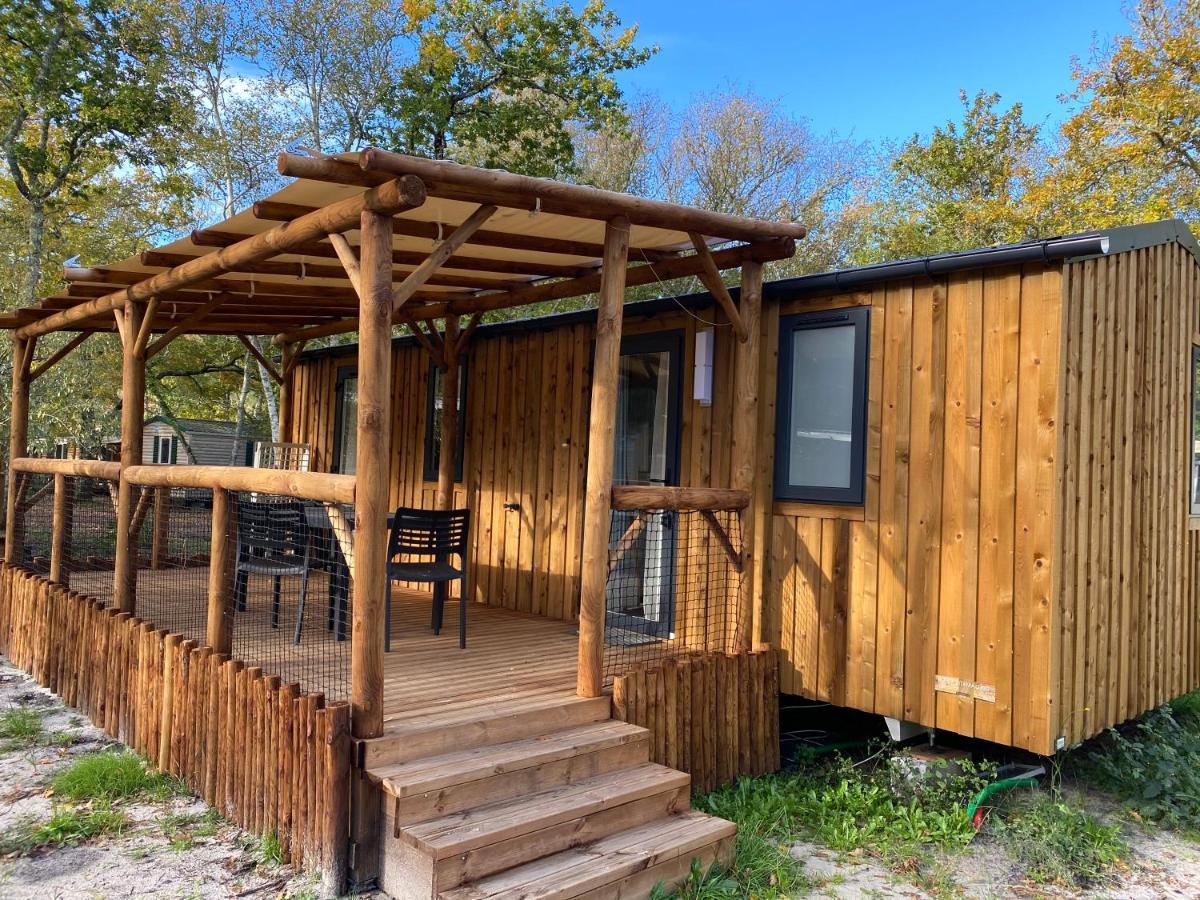 Le Camping Grand Cerf Hotel Gimouille Buitenkant foto