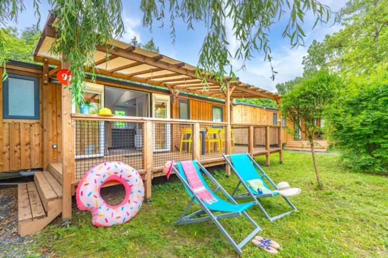 Le Camping Grand Cerf Hotel Gimouille Buitenkant foto