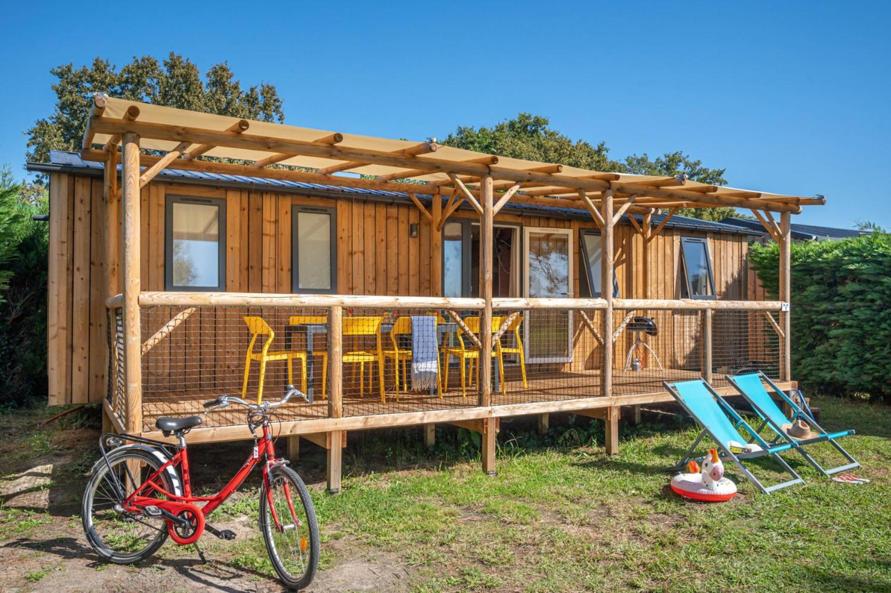 Le Camping Grand Cerf Hotel Gimouille Buitenkant foto