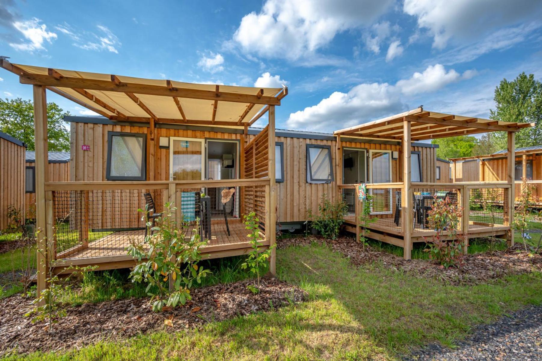 Le Camping Grand Cerf Hotel Gimouille Buitenkant foto