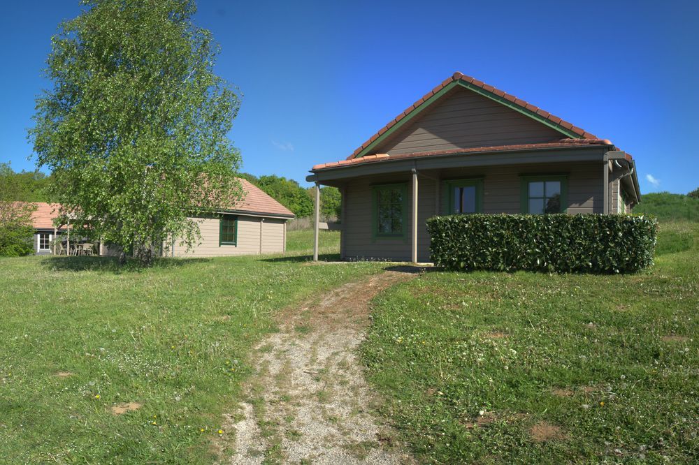 Le Camping Grand Cerf Hotel Gimouille Buitenkant foto