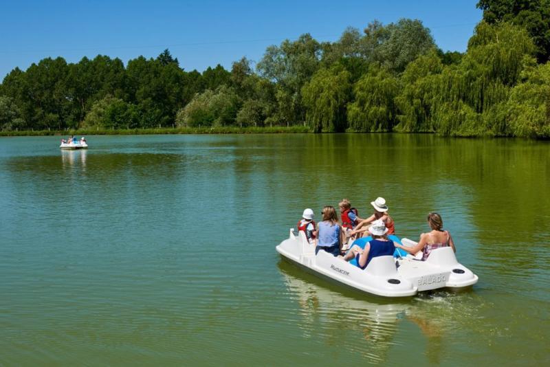 Le Camping Grand Cerf Hotel Gimouille Buitenkant foto